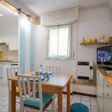 Apartment Ausonia 10