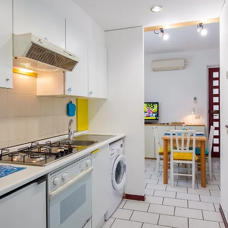 Ausonia 10 Apartamento Cattolica